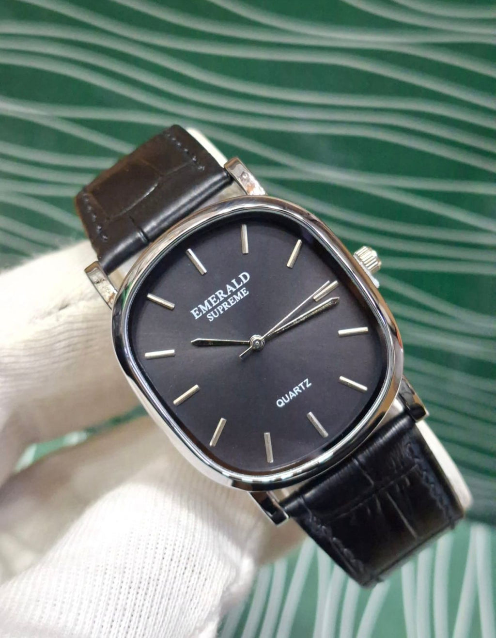 Emerald Supreme Quartz Watch Collection